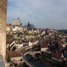 Enceinte de Semur-en-Auxois