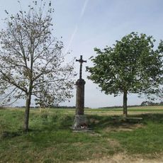 Kříž západně od Chalup