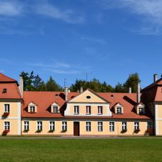 Oficyna mieszkalna III