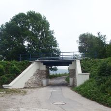 Železniční most v Dobroticích přes cestu do Žop a Žopský potok