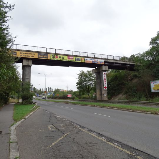 Railway bridge over Jeremiášova street