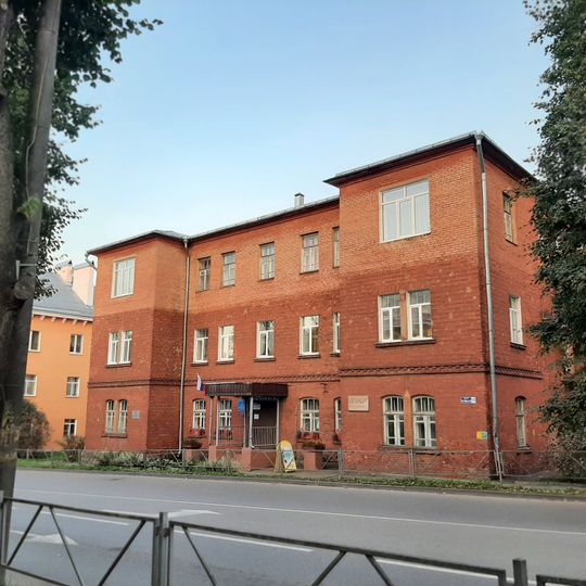 Здание бывшей торговой палаты