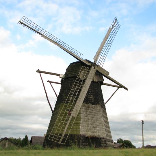 Paežeriai windmill