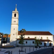 Igreja de Albergaria dos Doze
