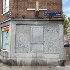 Commemorative plaque