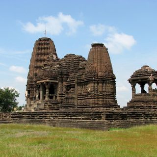 Gondeshwar Temple