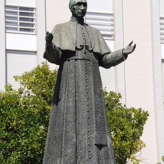 Statue of Pius XII in Braga