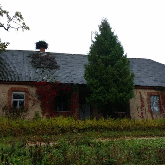 Baltkalni in Asare parish