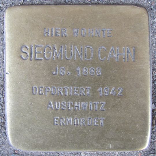 Stolperstein dedicated to Siegmund Cahn