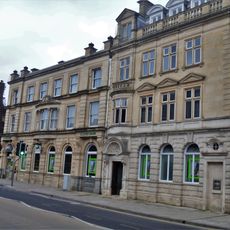 3 And 5, High Street