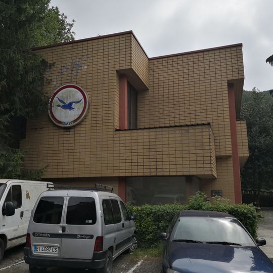 Araxes paper fabrika bulegoak