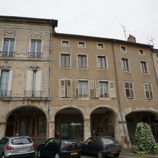 Maison, 40 place Duroc