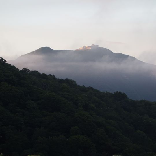 Mount Kinpoku