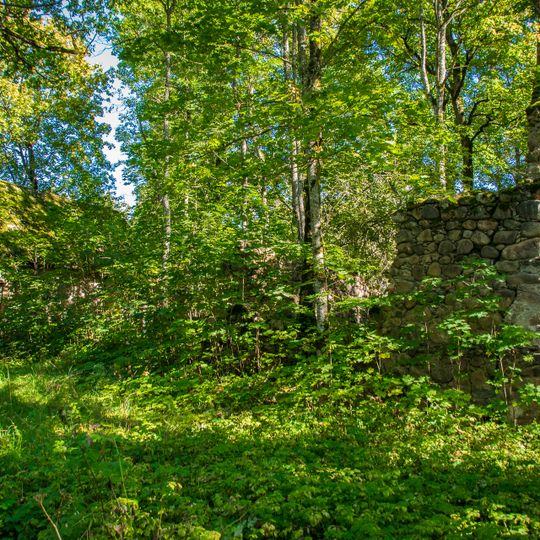 Skujene Castle ruins