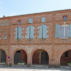 Immeuble, place de la Halle, cad. 507