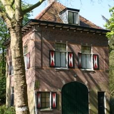 Ter Veken, (automobiel)garage met dienstwoning