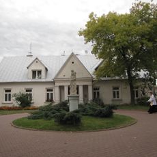 Plebania, Zamkowa 24A w Wąwolnicy