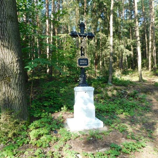 Kříž u silnice severně od Trhového Štěpánova