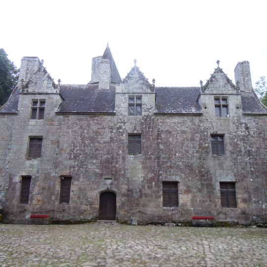 Château de Coat-Couraval