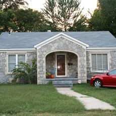 Earl and Mildred Ward House