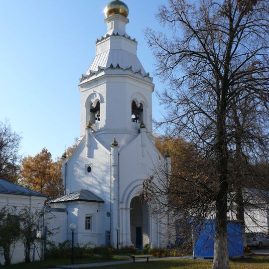 Надвратная колокольня