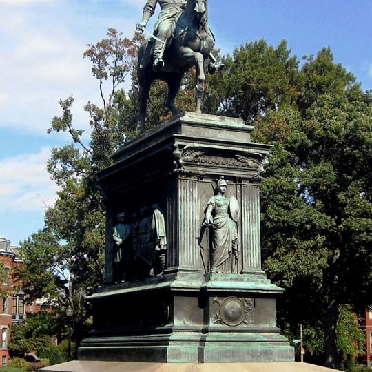 Estatua ecuestre de John A. Logan