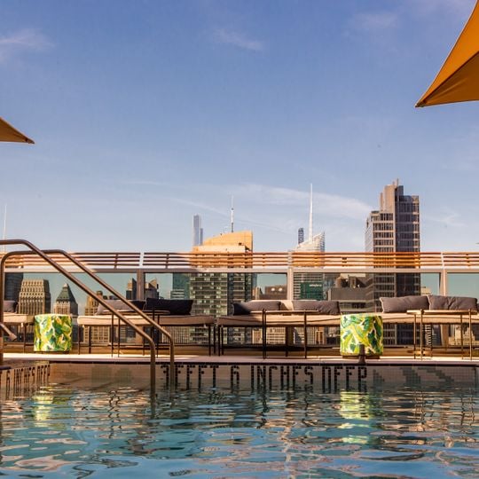 Somewhere Nowhere NYC - Lounge, Nightclub & Rooftop Pool