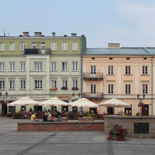 Rynek Trybunalski w Piotrkowie Trybunalskim