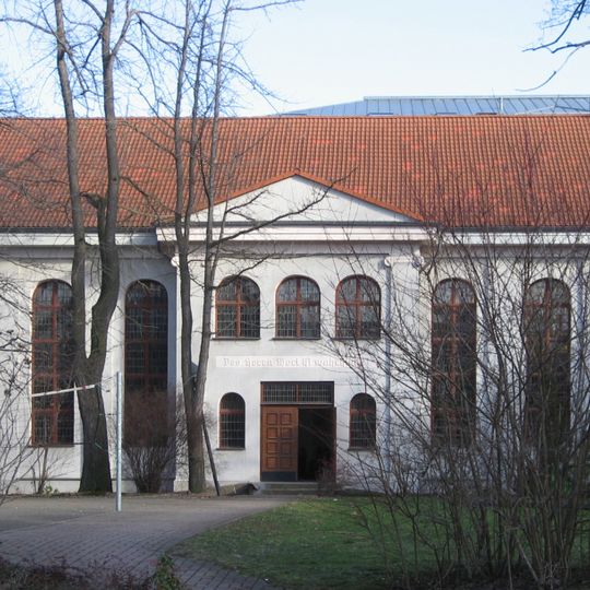 Methodistische Kreuzkirche Paul-Gruner-Straße 26