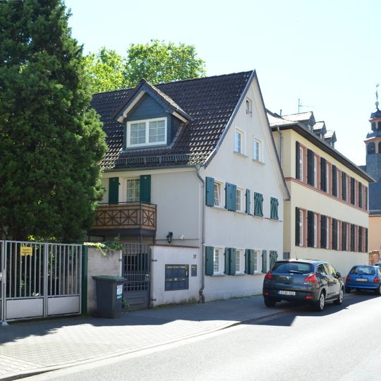 Kelsterbacher Straße 37