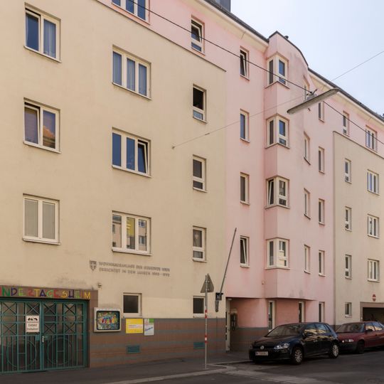 Gemeindebau Oelweingasse 3-5