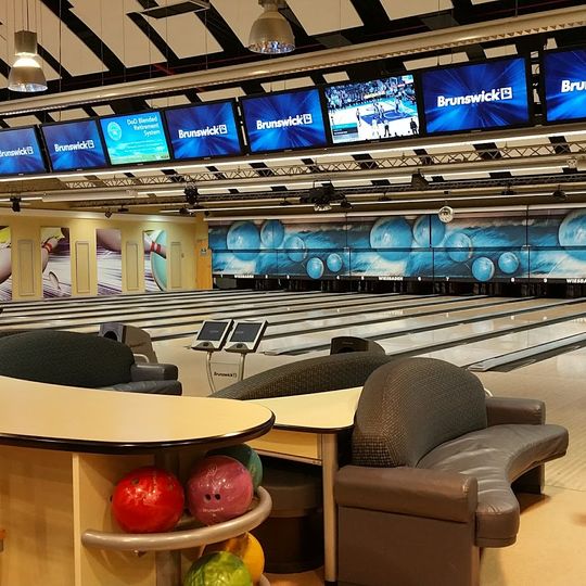 Wiesbaden Entertainment Center