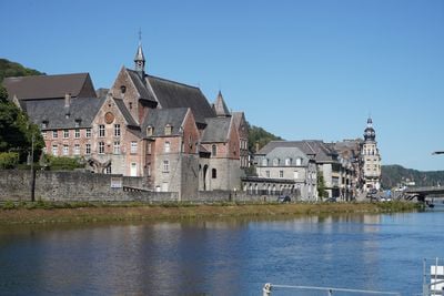  15