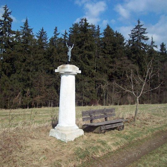 Kříž u Lhůty