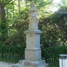 Socha alegorie Léta v Mercandinových sadech v Klatovech