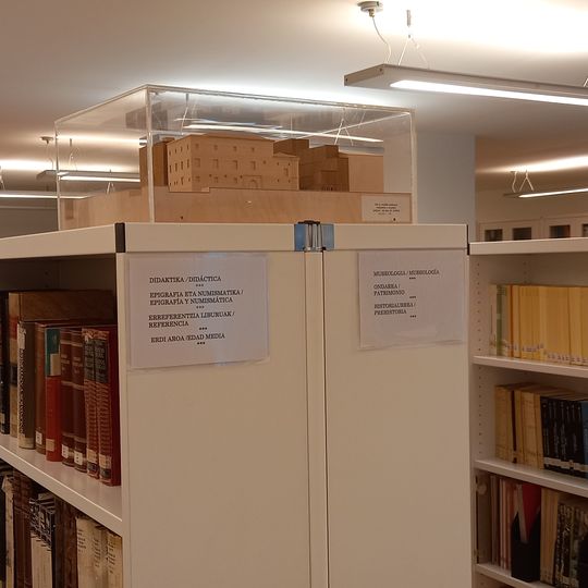 Bibat - Biblioteca del Museo de Arqueología de Álava