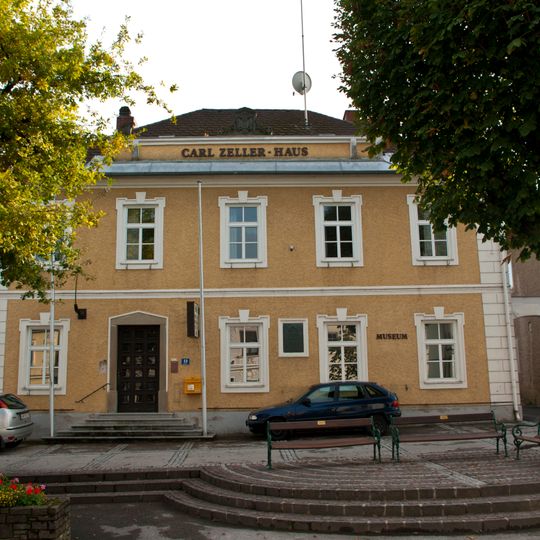 Carl-Zeller-Haus, ehem. Bezirksgericht