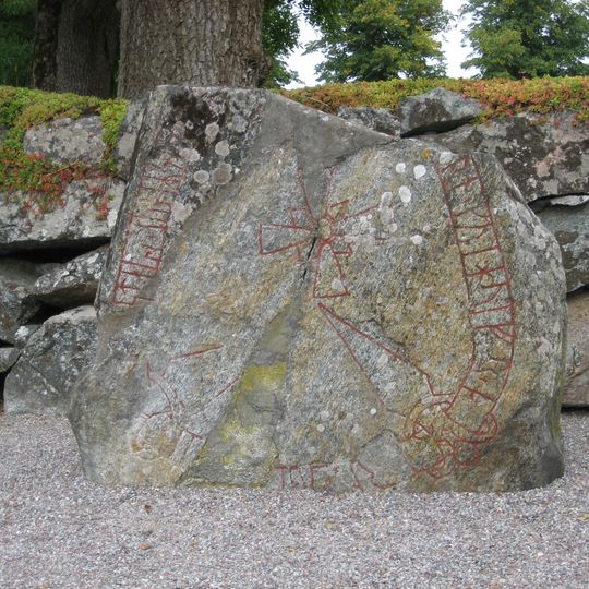 Uppland Runic Inscription 608