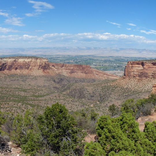 Monument Canyon