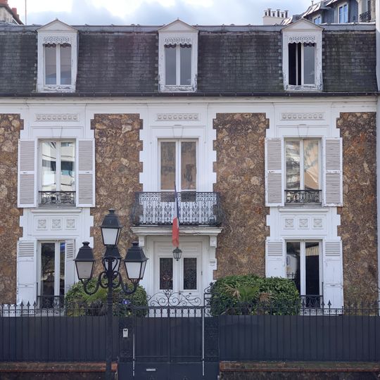 Maison, 4 avenue Foch