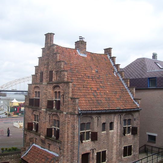 Besiendershuis