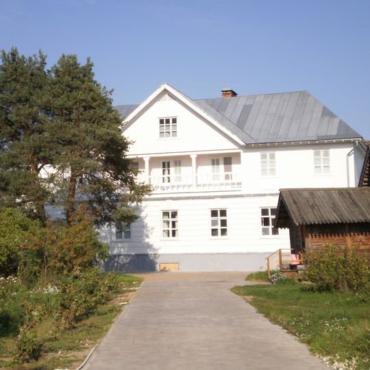 Настоятельский корпус