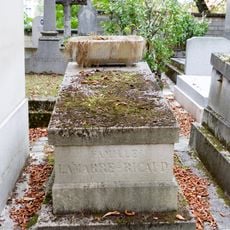 Grave of Lamarre-Ricaud