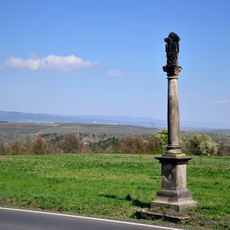 Sloup se sousoším Nejsvětější Trojice