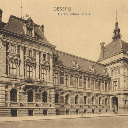 Erbprinzliches Palais Dessau