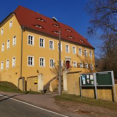 Kirchbergstraße 8, Pfarrhaus