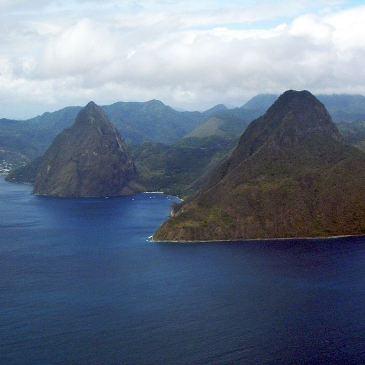 Os Pitons