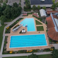Hallenwellen- und Freibad Vechta