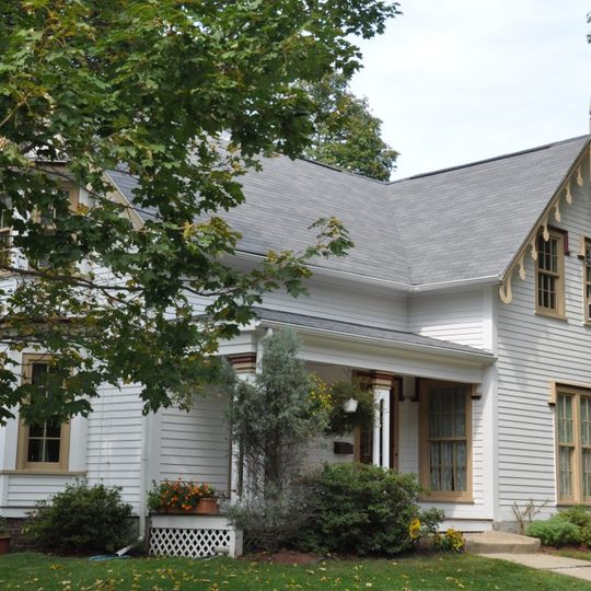 Pressey-Eustis House