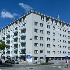 Wohnhausanlage Czerninplatz 7